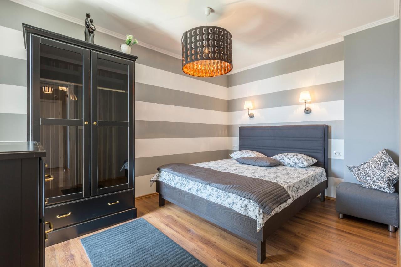 Apartments Villa 9 פודסטראנה מראה חיצוני תמונה
